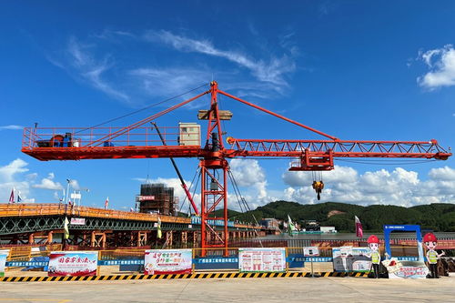 广西路建集团14项成果在全国公路微创新大赛斩获殊荣，塔机租赁服务助力基建创新