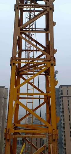 便宜处理10年华夏5013塔吊