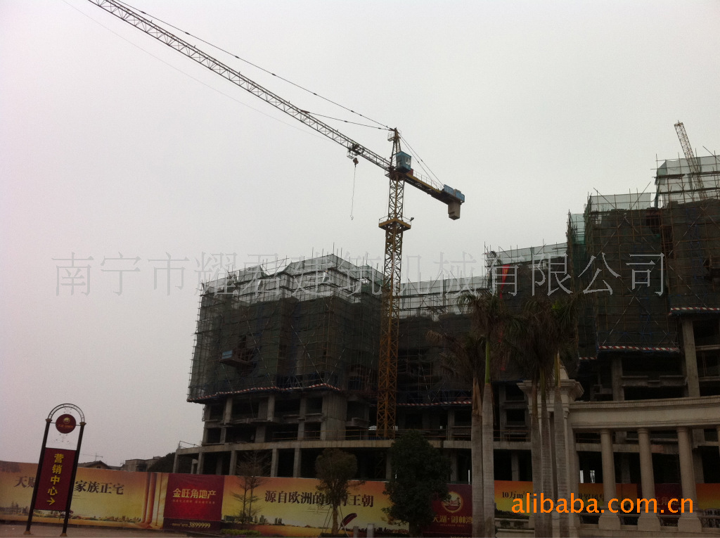 广西各式塔吊租赁 塔机、起重机械与吊机服务全解析